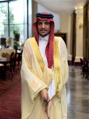 البشت الخاص دقه ملكي ليموني