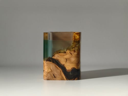 كوب أقلام - مجموعة الخشب و الريزن