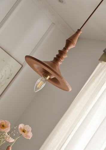 إضاءة معلقة خشبية