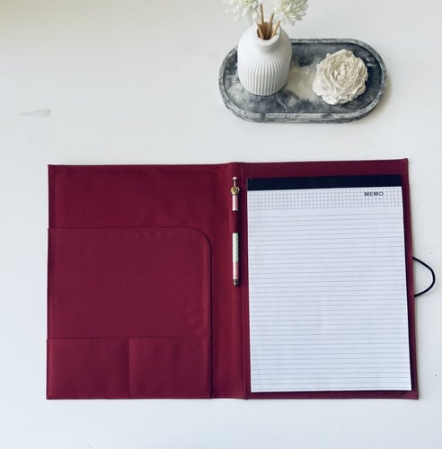 ملف قماشي للأعمال الرسمية