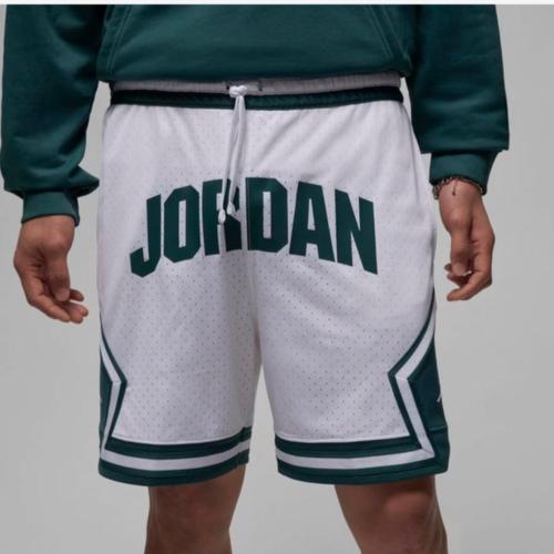 Short jordan