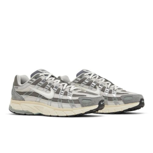 NIKE P6000