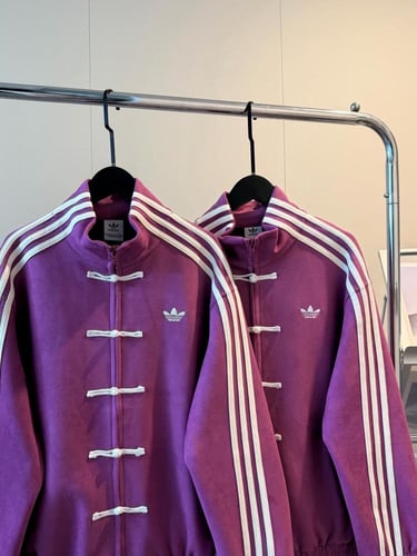 هودي اديداس الجديد -