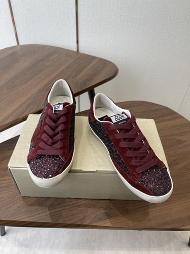 Women's Super-Star LTD in cherry glitter with cher...