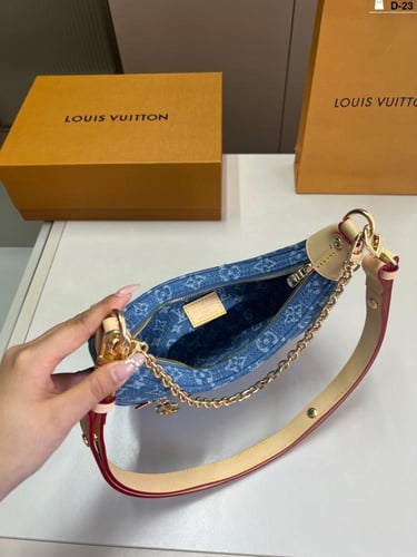 شنطه نسائيه Louis Vuitton