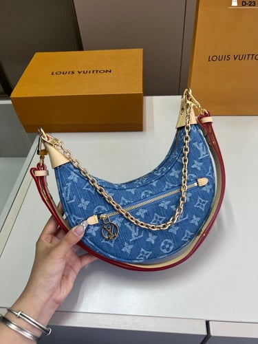 شنطه نسائيه Louis Vuitton