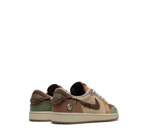 Nike Jordan Low "Voodoo