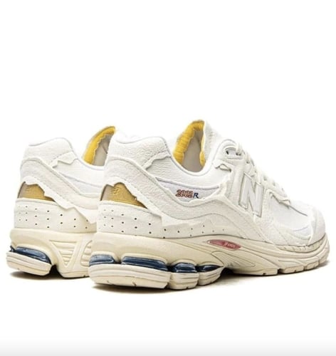 New balance 2002 RDC
