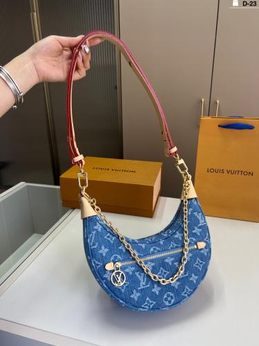 شنطه نسائيه Louis Vuitton