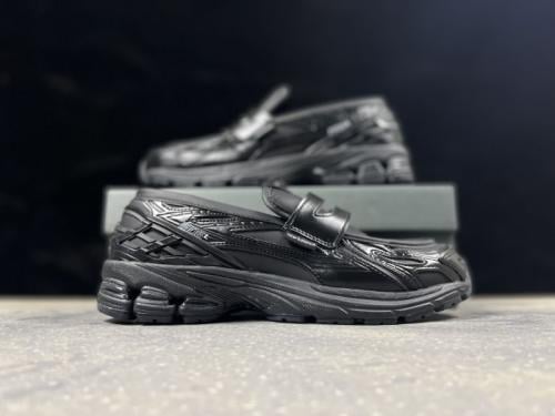 New Balance 1906اسود