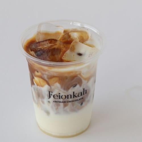 مشروب لاتيه بارد