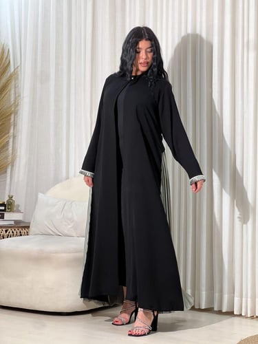 عباية ملكي أسود كوري وتفتا إستريتش كسرات