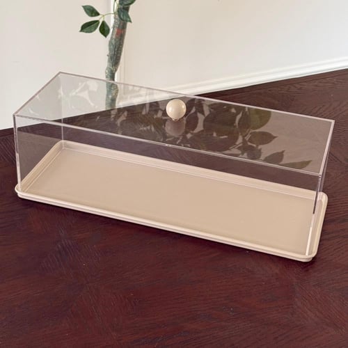 صحن أسود بغطاء مع ستاند اكرليك