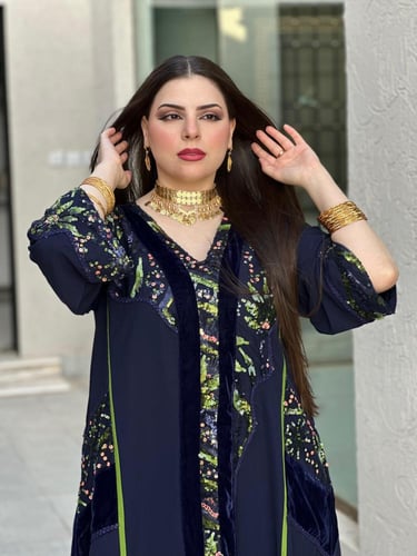 سما نجد ( كريب + مخمل + دانتيل ترتر )