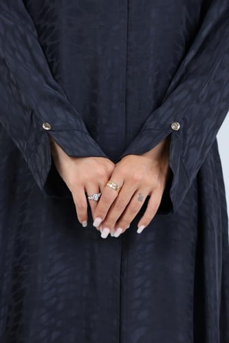 عباية حرير مغسول سنا