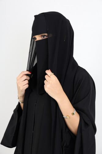 طاقية نص الرأس بلثمة