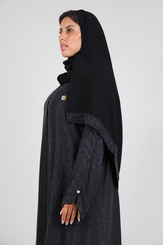 عباية حرير مغسول سنا