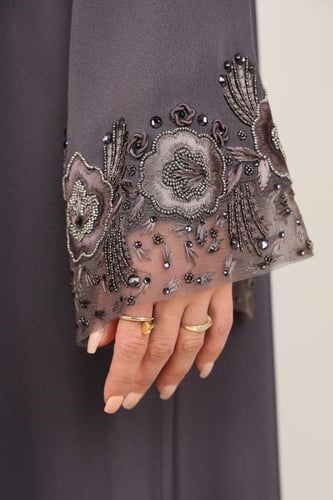 عباية صالونا يدوي كرستال ايتن