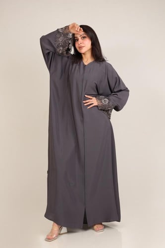 عباية صالونا يدوي كرستال ايتن