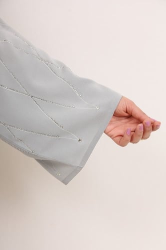 عباية صالونا مطرز كريستال لارا