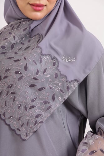 عباية صالونا ملون كم دانتيل ليلى