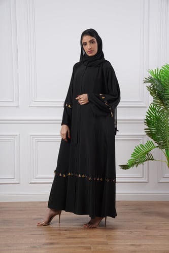 عباية صالونا تالة مع كتل حول العباية