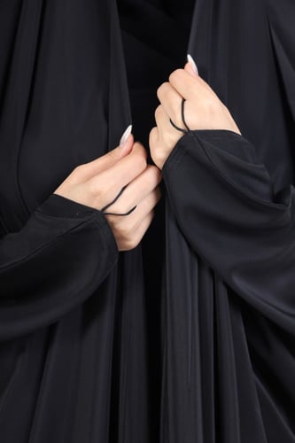 عباية رأس زمردة مفتوحة