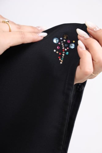 عباية صالونا سوارفسكي عنوة