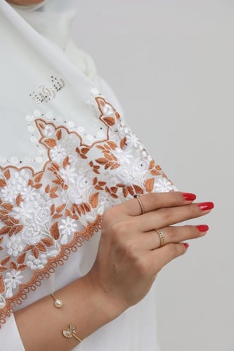 طرحة تركيب سوارفسكي هالة