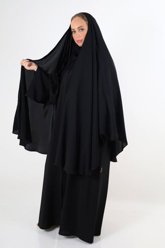 حورية ثمانون