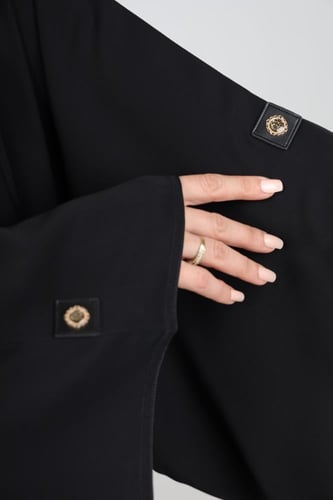 عباية ندى سادة