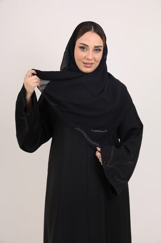 عباية صالونا سورفسكي إيفان