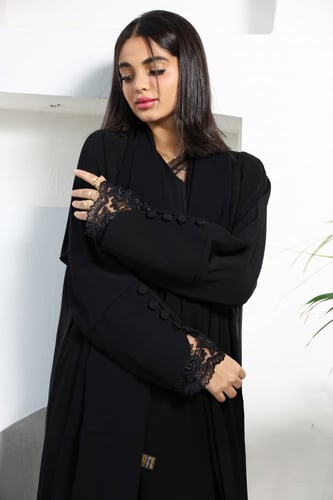 عباية صالونا جودي أكمام ضيقة مع دانتيل