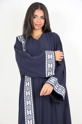 عباية صالونا يوريو ملونة