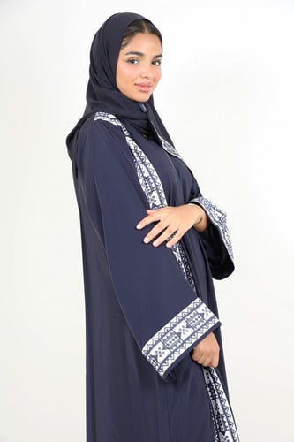 عباية صالونا يوريو ملونة