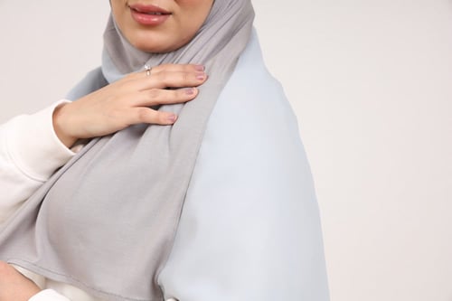 طرحة قطن و أمواج توقيع معدن