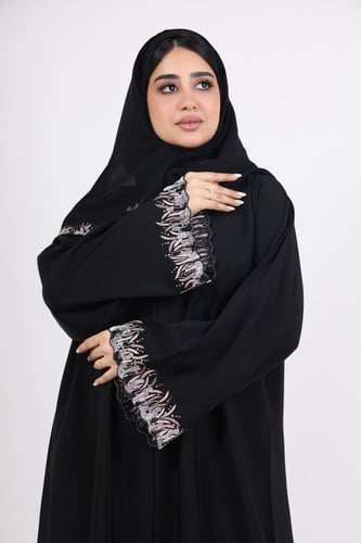 عباية صالونا يدوي تطريز إيلاف