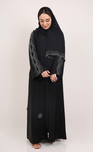 عباية صالونا سوافسكي نقاء