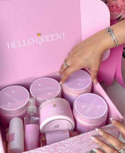 مجموعة Pink Vibes العروس