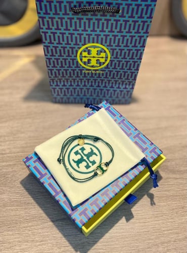 اسورة TORY BORCH