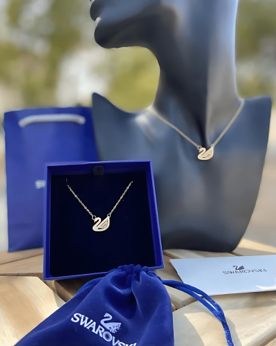 سلسال سوارفسكي البطة لون ذهبي