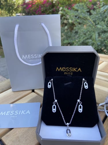 تشوكر ميسيكا فضي