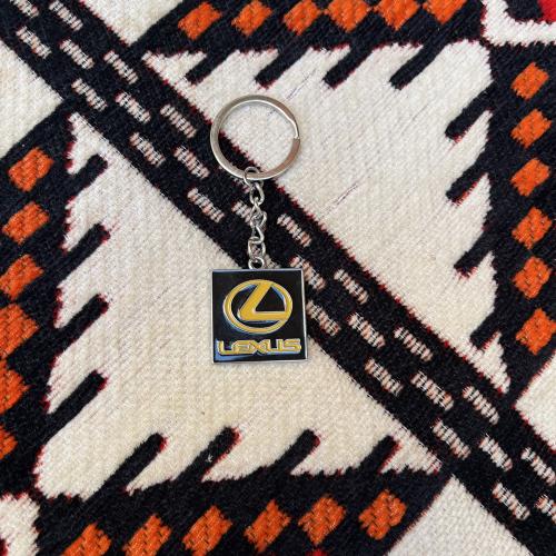 ميداليه لكزس حديد - شعار مربع