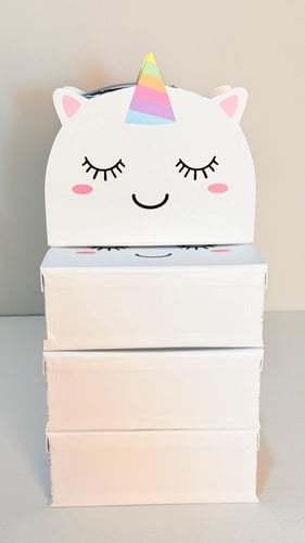 4 بوكس يونيكورن صغير