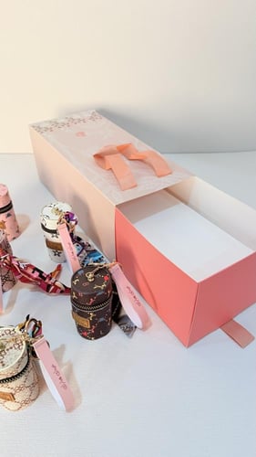 بوكس بـ٦ ميداليات المحفظة