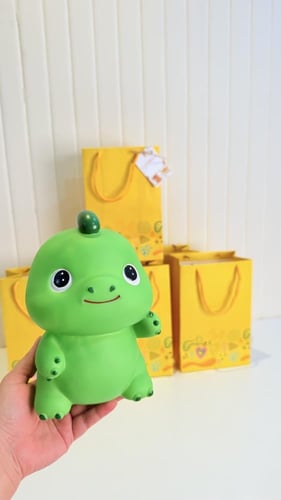 6 كيس وحصالة الديناصور