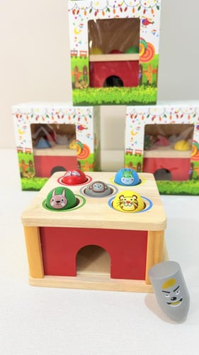 4 بوكس لعبة المطرقة