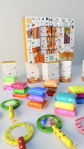 ٦ عبوات بمرآة واسفنج