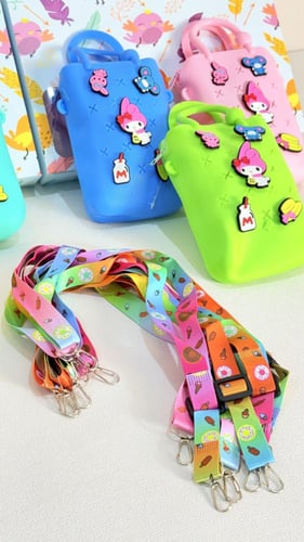 6 بوكس شنط سحاب سيليكون