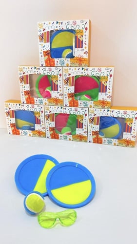 4 بوكس المضرب بنظارة